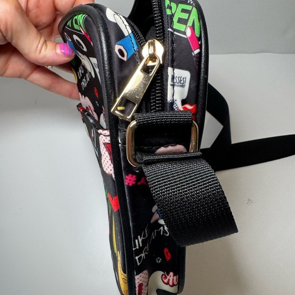 LD like dreams unisex crossbody bag - Picture 7 of 9